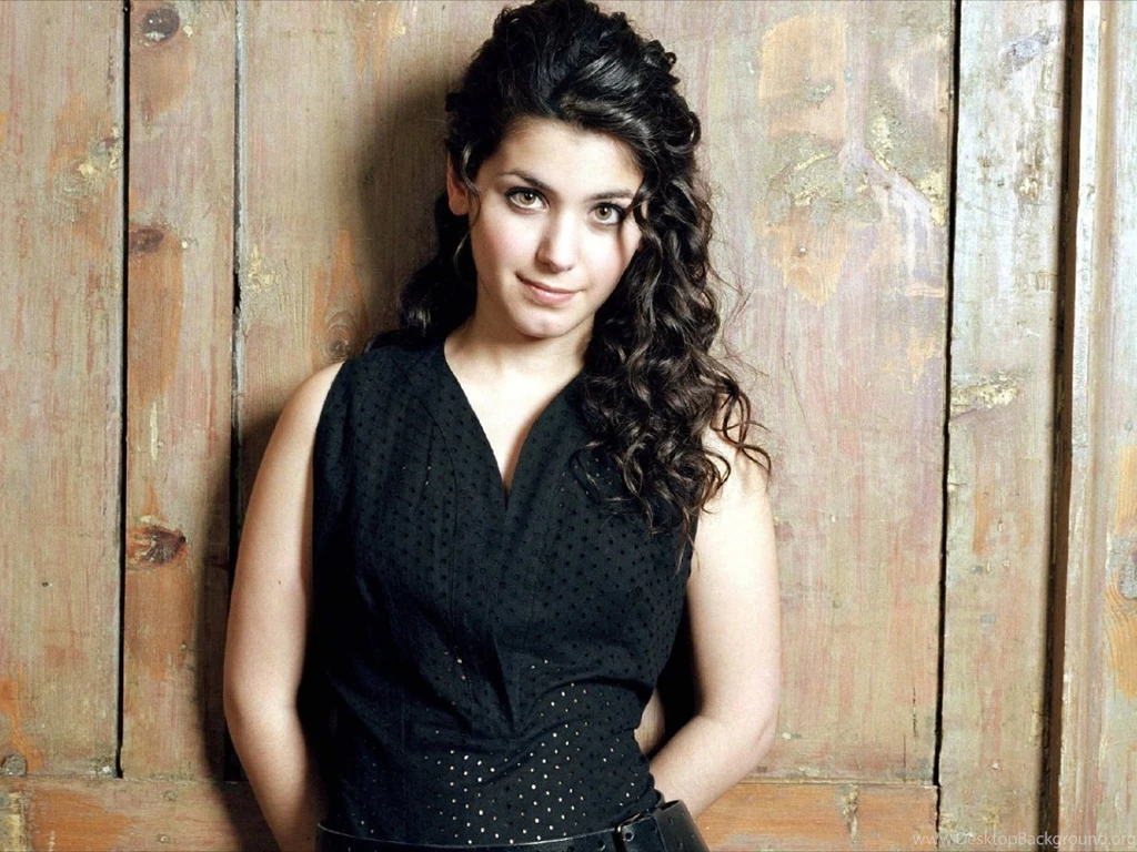 Katie Melua 0040 1600x1200 Wallpapers World Wallpapers Collection