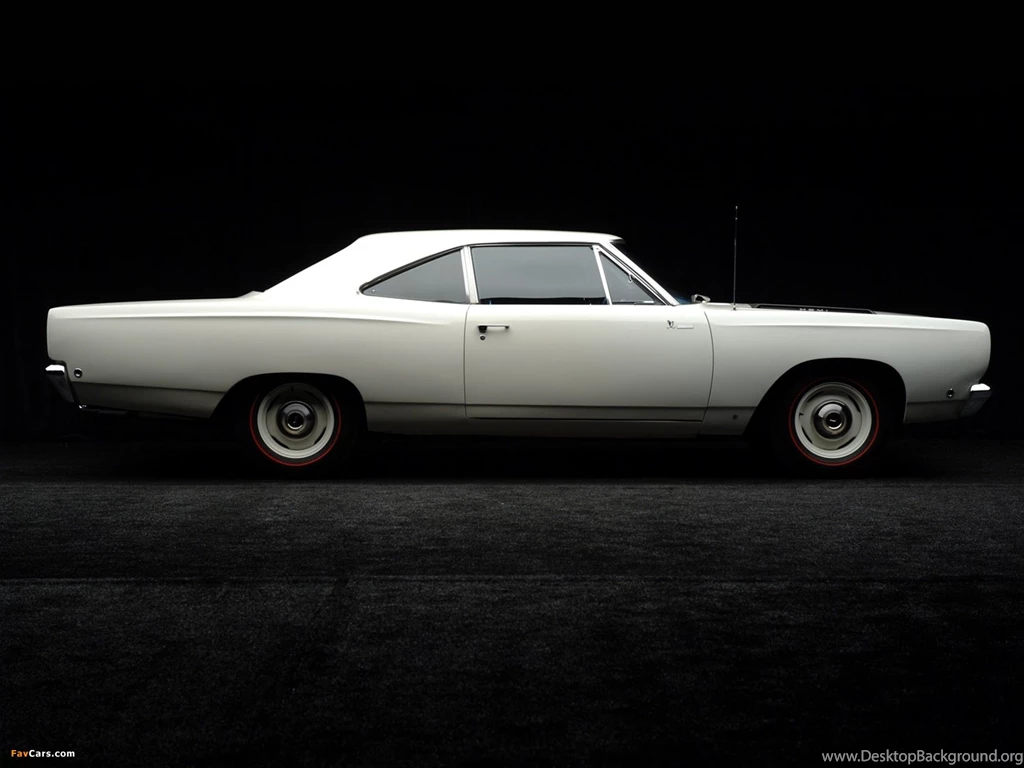 Plymouth Road Runner 1968 Wallpapers