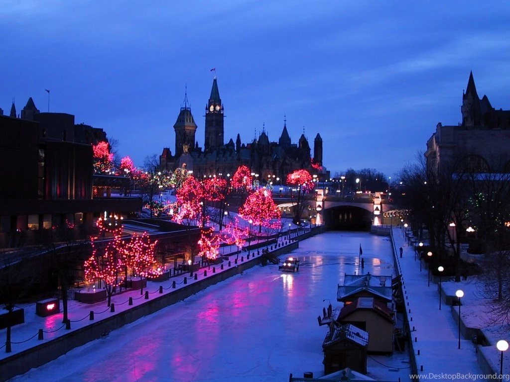 1024x768 Winter In Town Desktop PC And Mac Wallpapers