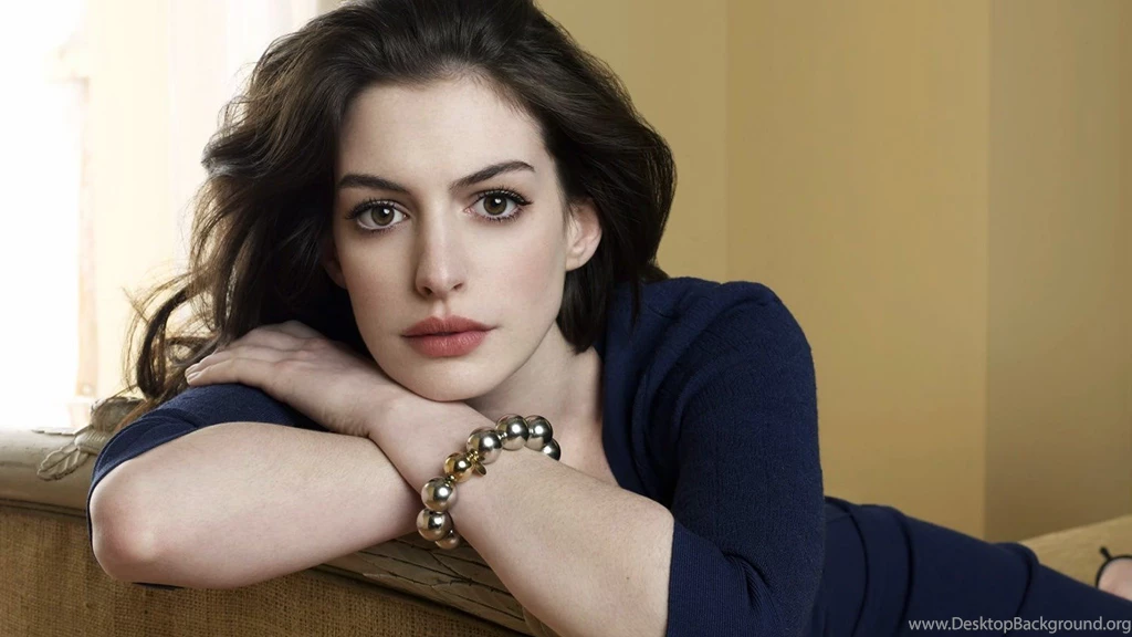 Anne Hathaway Wallpapers High Resolution And Quality Download