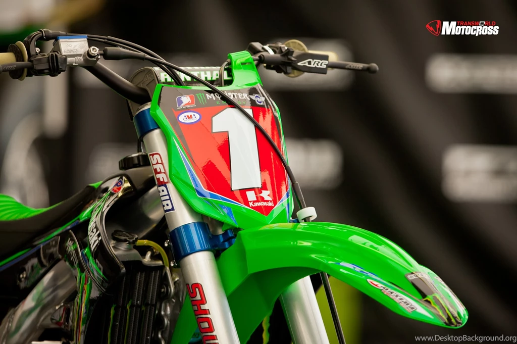 A1 Wallpapers: Dress Up Your Desktop