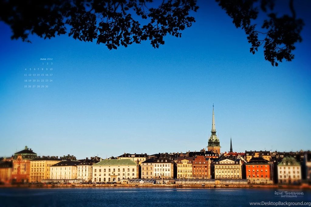 June 2012 Free Desktop Calendar Wallpapers