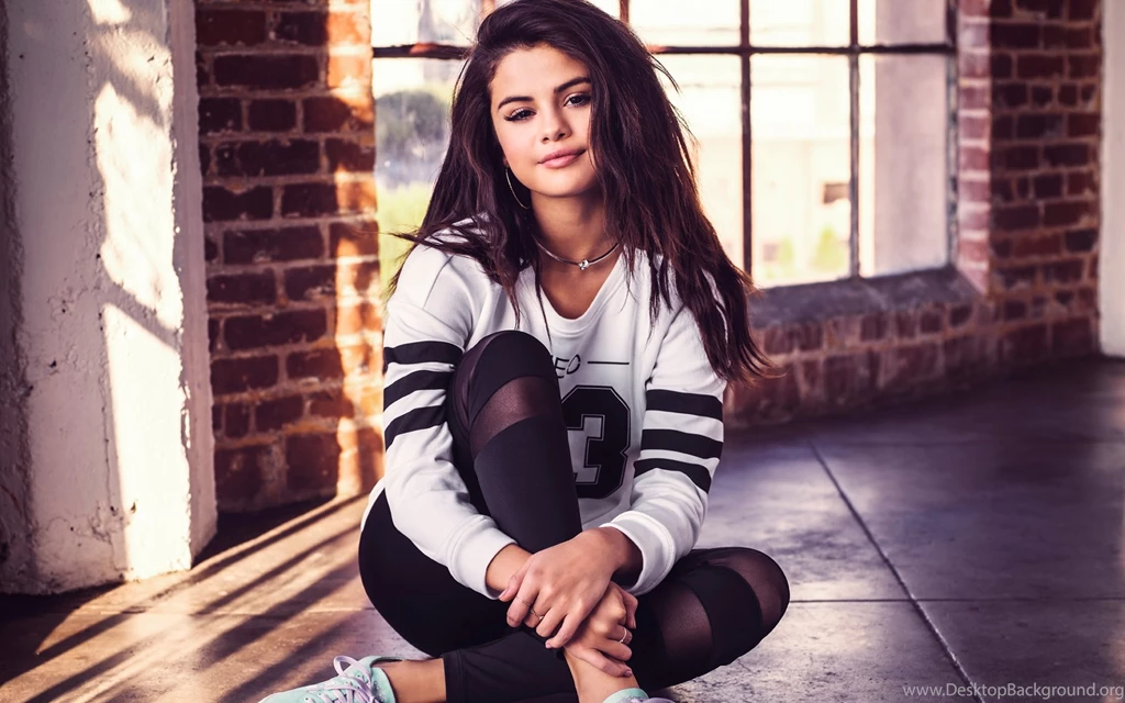 Selena Gomez Wallpapers Bros.