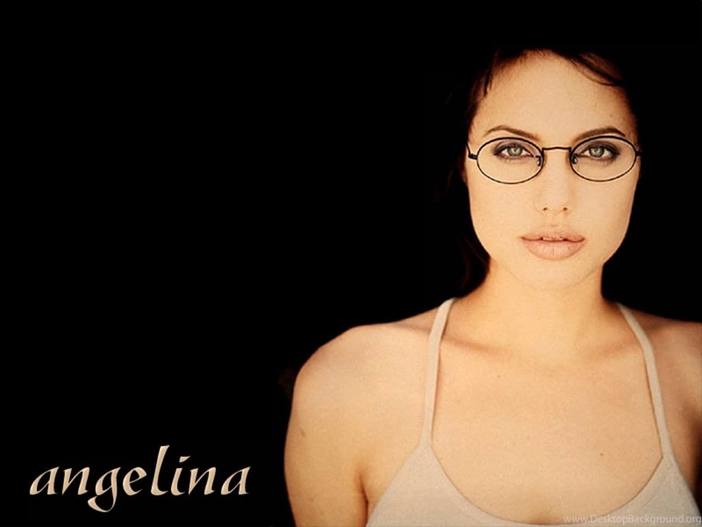 Latest Angelina Jolie HD Wallpapers Free Download
