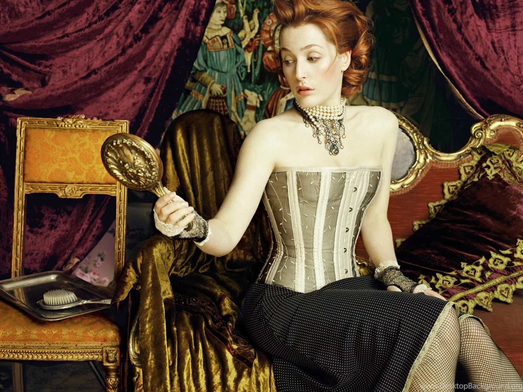 Magnificent Gillian Anderson Wallpapers