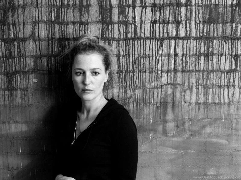 Gillian Anderson Wallpapers