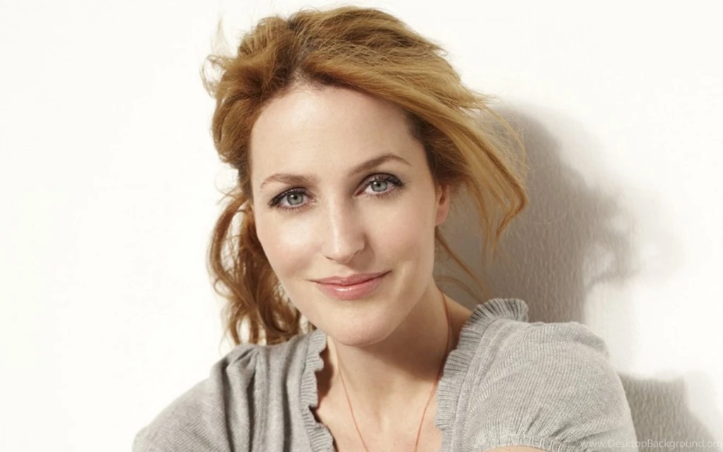 Gillian Anderson Actress Wallpapers