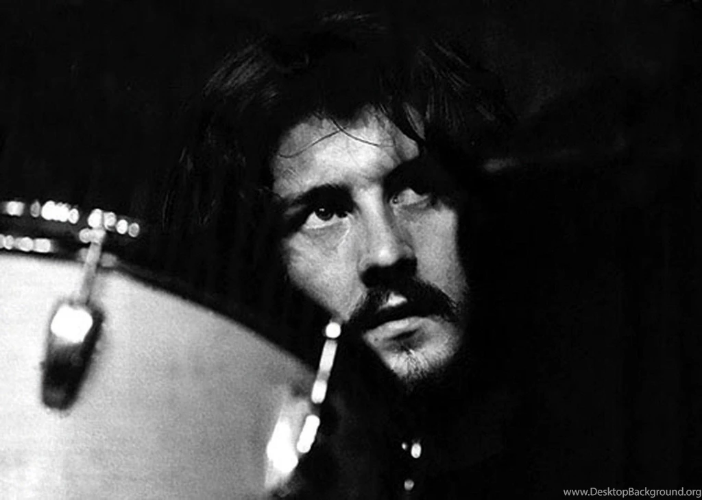 Rockfile Radio Rock Files: May 2015