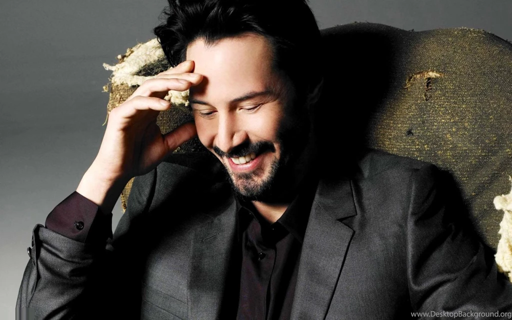 Smiling Keanu Reeves.jpg