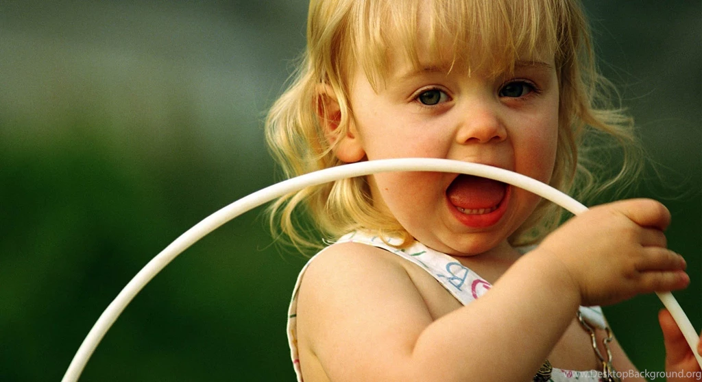 Cute Baby Hd Wallpapers