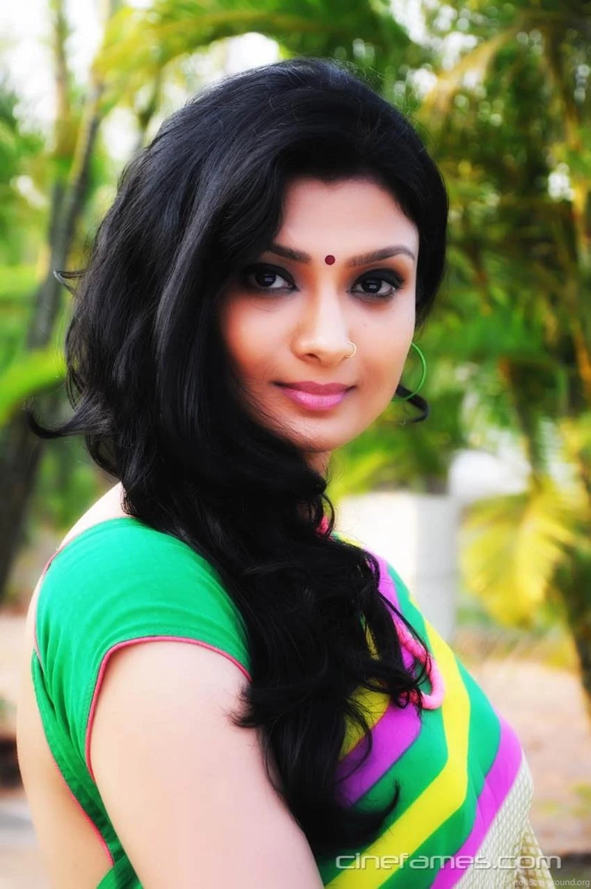 Actress Ishitha HD Wallpapers 08 – Cinefames