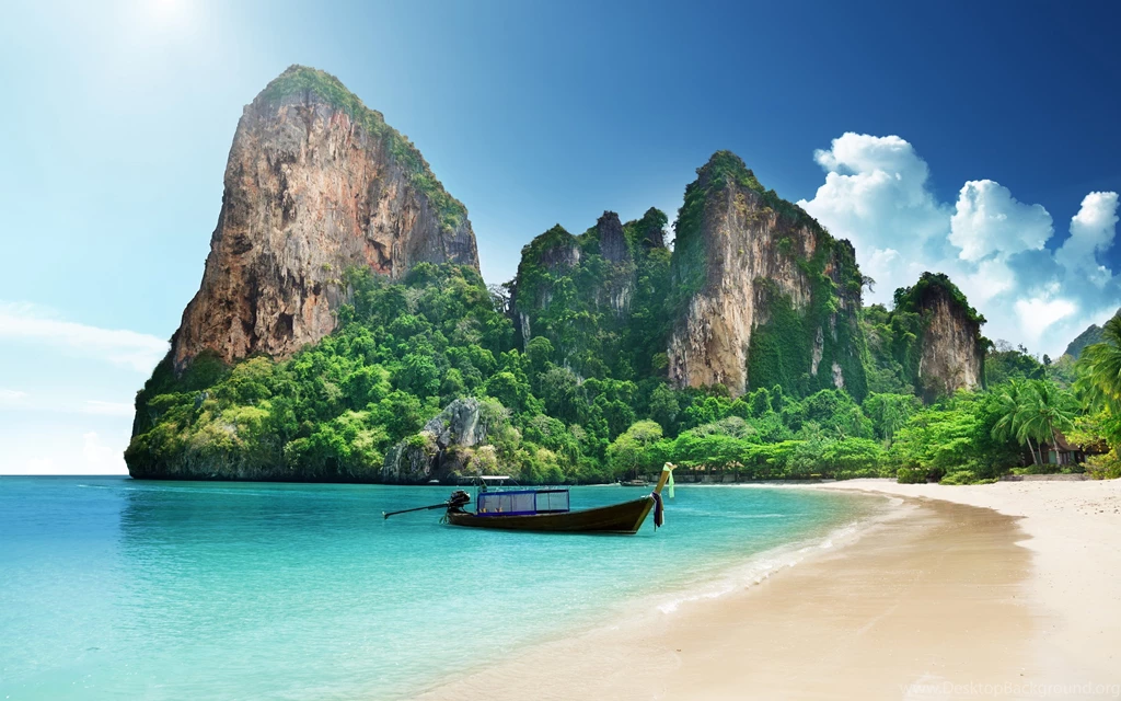 Sunny Beach Wallpapers