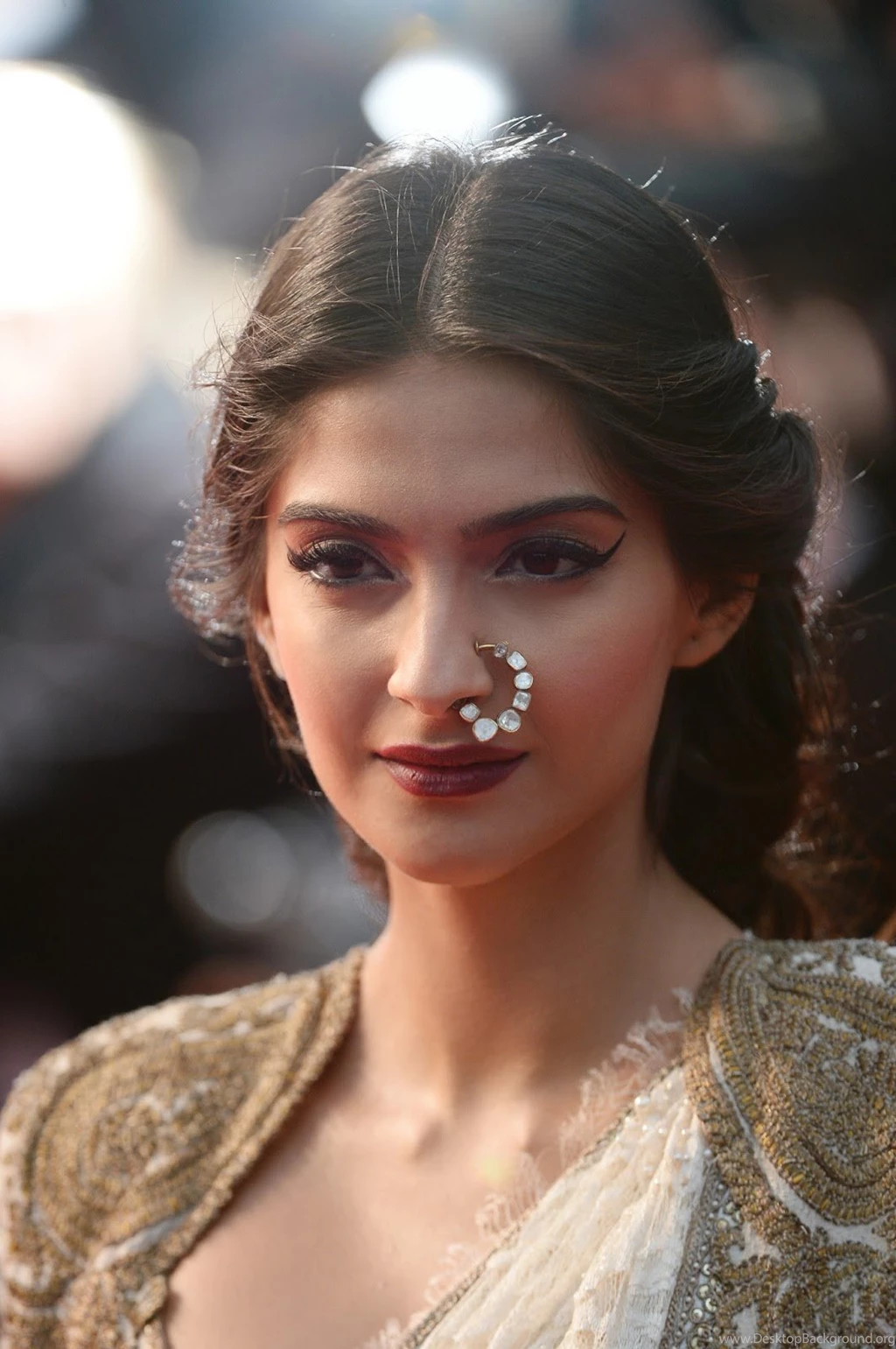 Sonam Kapoor Photo, Pics, Wallpapers   Photo
