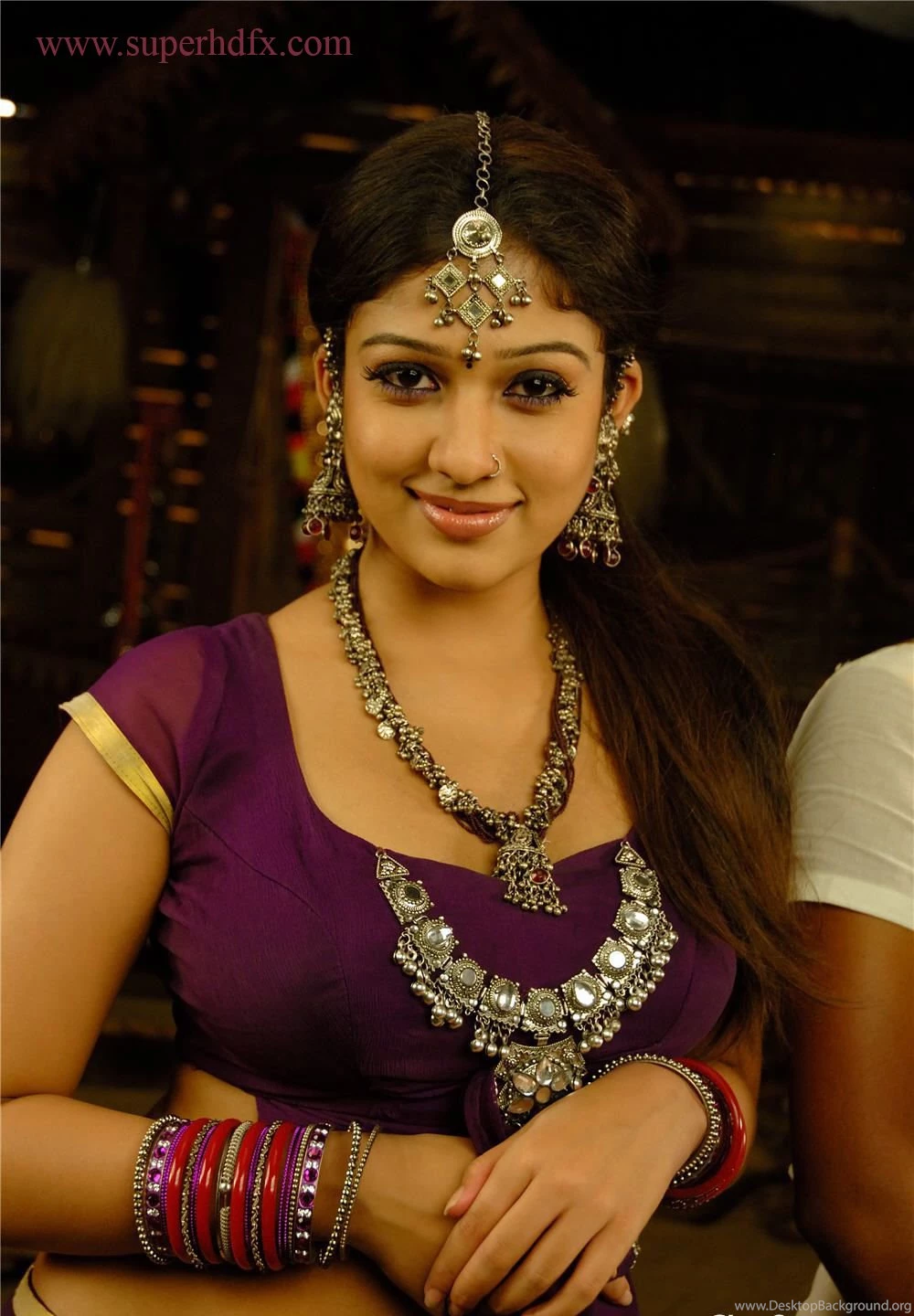 Glamour Actress Nayanthara Hd Images