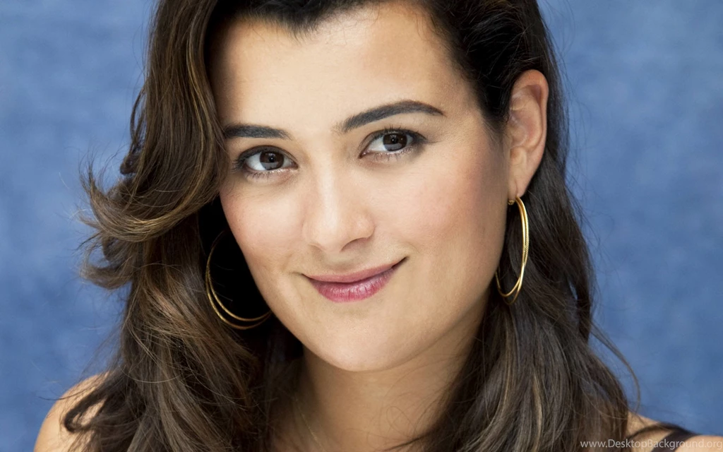 Cote De Pablo HD Wallpapers