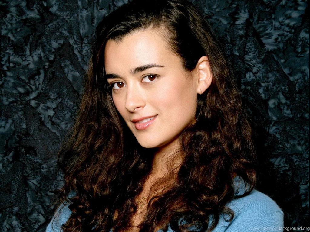 Cote De Pablo HD Wallpapers