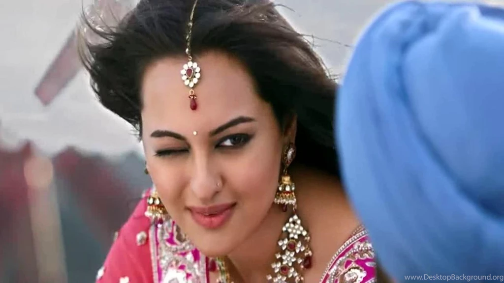 Sonakshi Sinha Wallpapers Free Download Download