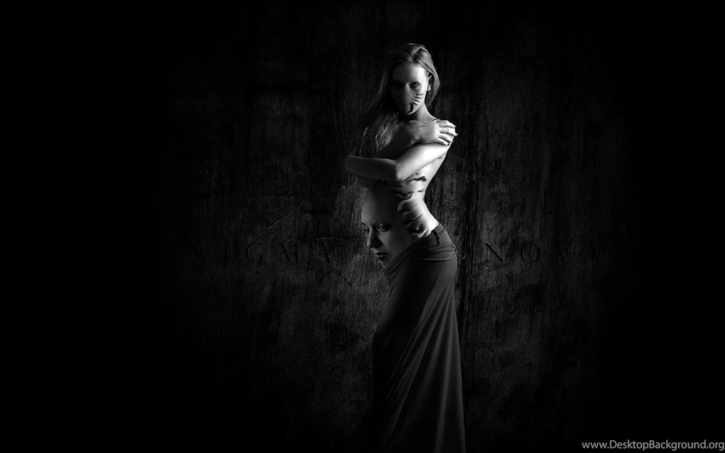 Amazing hollywood girl double face with black background HD ...