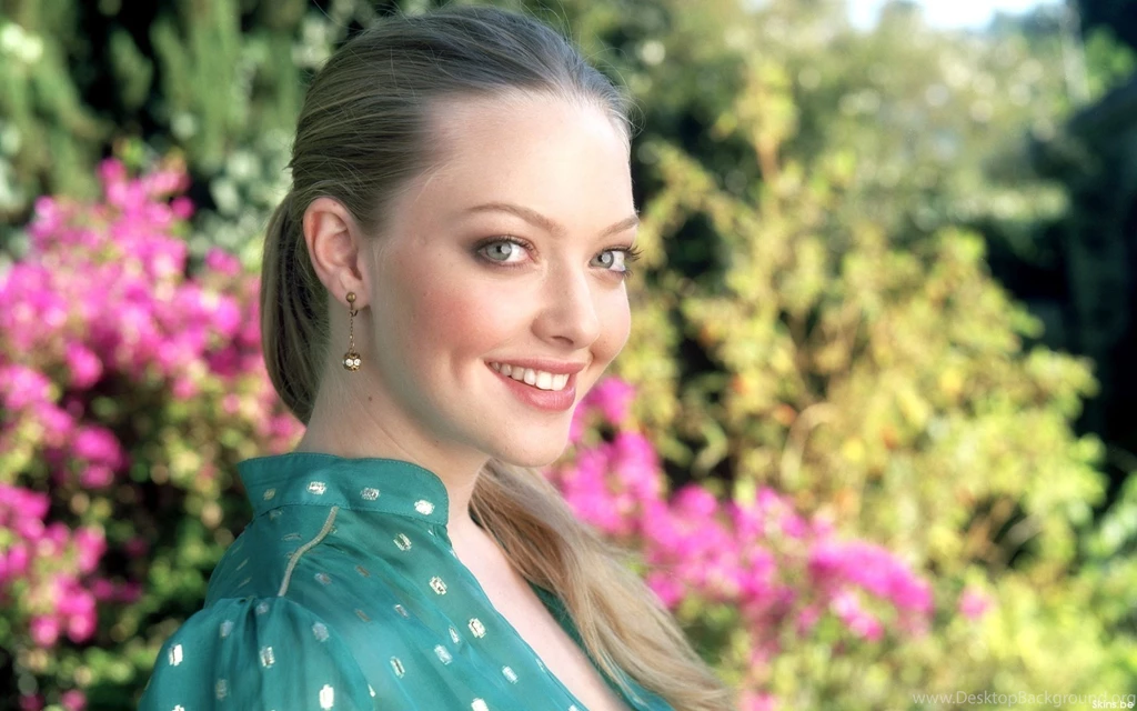 Amanda <3   Amanda Seyfried Wallpapers (16608635)   Fanpop