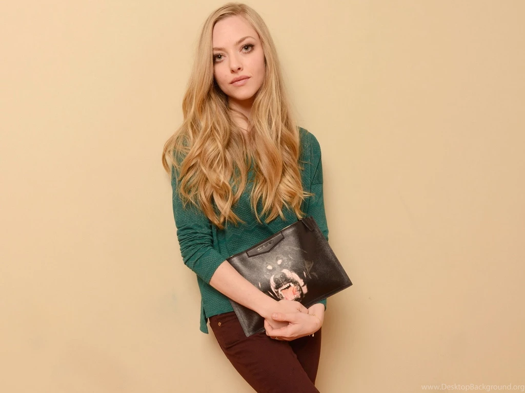 Amanda Seyfried Wallpapers 6447 1920 X 1440 WallpaperLayer.com