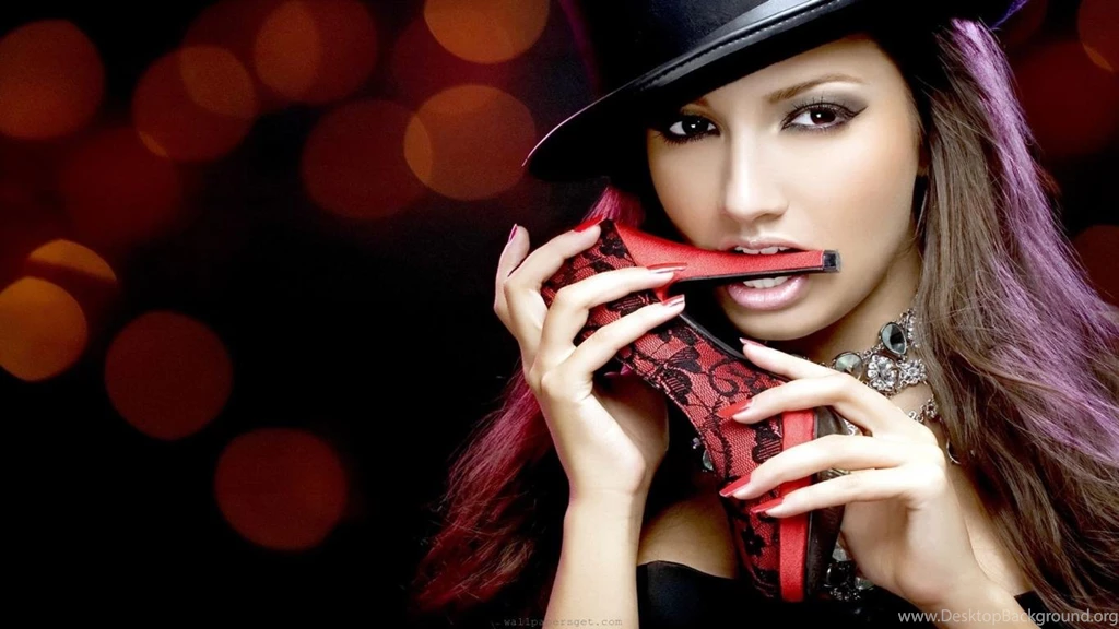 Girl Fashion Wallpapers
