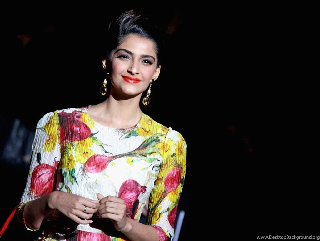 Sonam Kapoor HD Wallpaper Images Pics Photos 1080p Free
