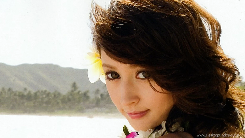 HD Leah Dizon Wallpapers – HdCoolWallpapers.Com