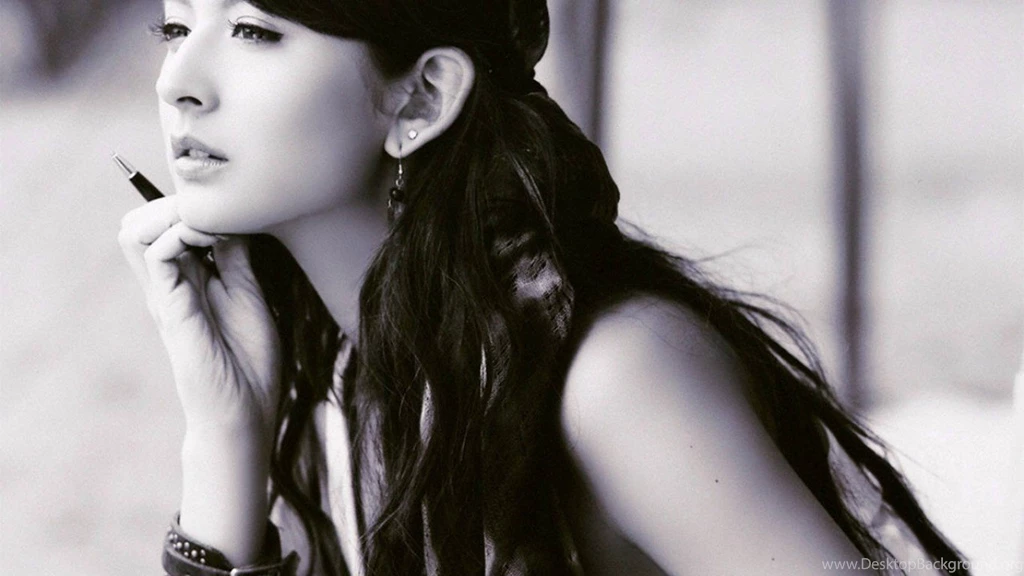 Japan Model Leah Dizon Hd Desktop Wallpaper Backgrounds.