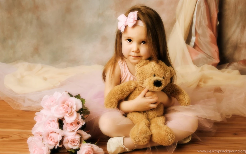 Little Girl With Teddy Bear Wallpaper,Little HD Wallpaper,Girl HD ...