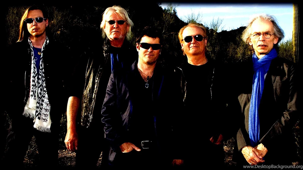 Glasses Band Sky Outdoor