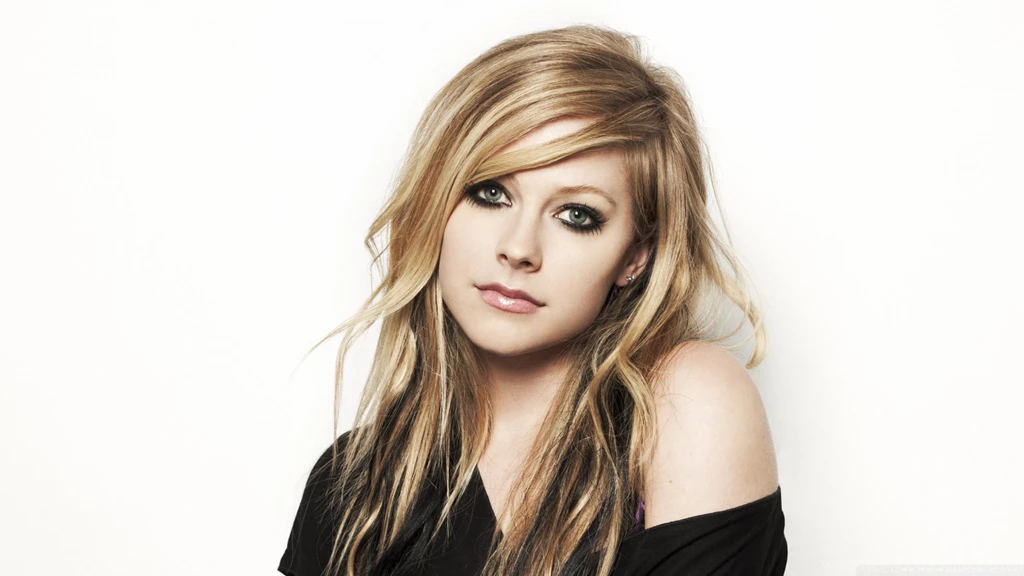 Avril Lavigne Goodbye Lullaby HD Desktop Wallpapers : Widescreen ...