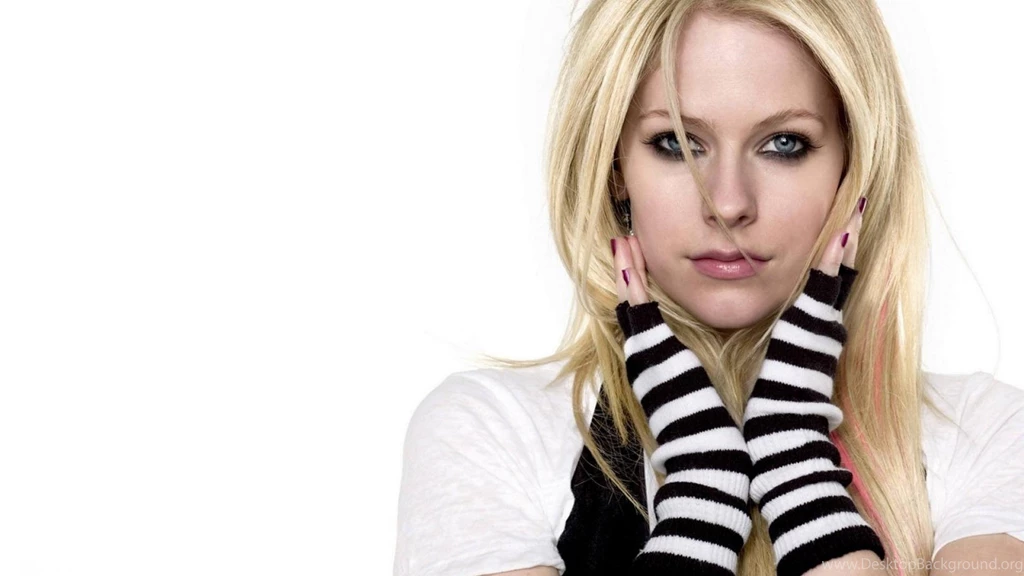 Avril Lavigne Blonde Female Woman Celebrity Singer Hd Wallpapers ...