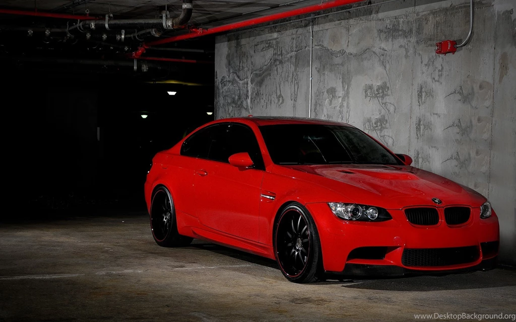 Cars Parking Vehicles Garages BMW M3 E92 Wallpapers