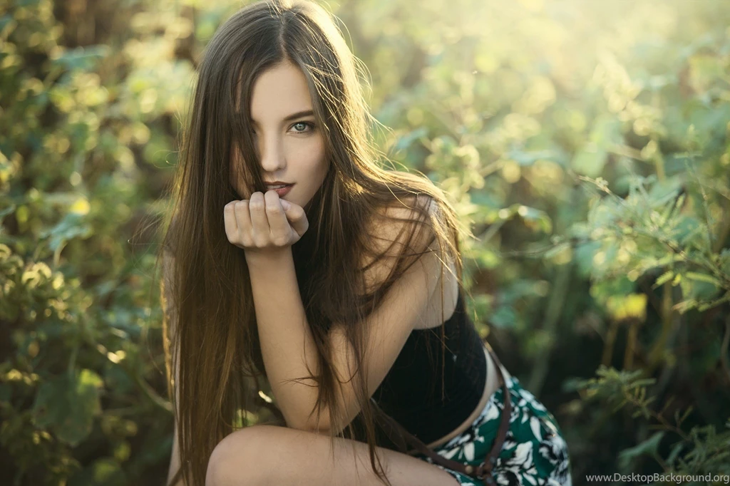 Download Wallpapers Desert, Fashion, Girl, Model, Forest, Natural ...