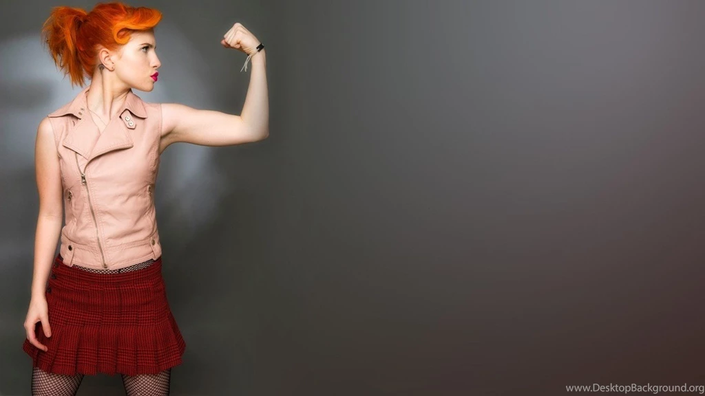 Hayley Williams Pink Hair