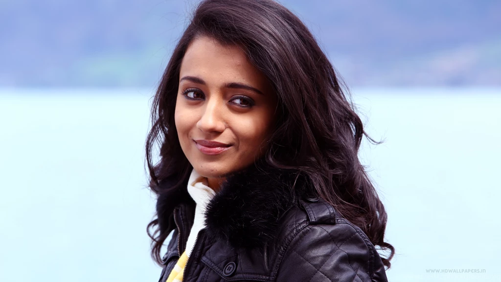 Trisha Tamil Actress Wallpapers