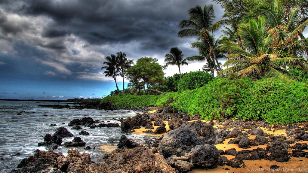 RUGGED MAUI BEACH HDR WALLPAPER (