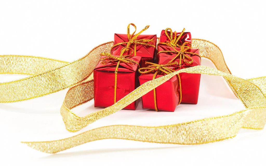 Christmas Present 2 Backgrounds Wallpapers   Hivewallpaper.com