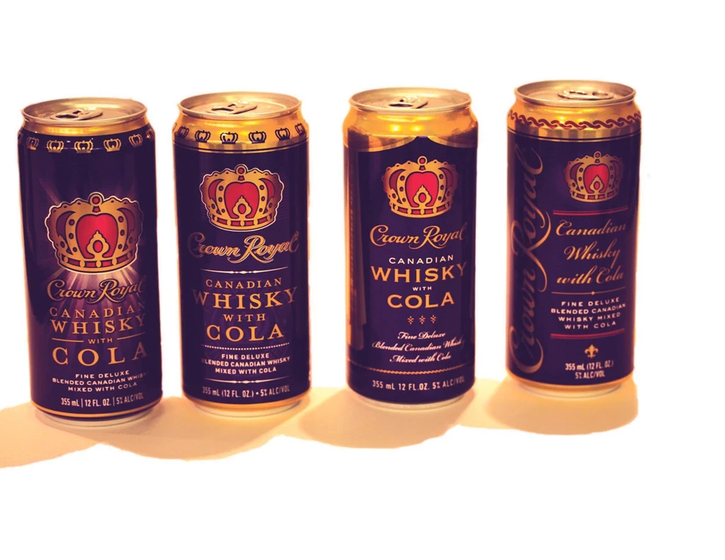 CROWN ROYAL Canadian Whisky Alcohol Wallpapers