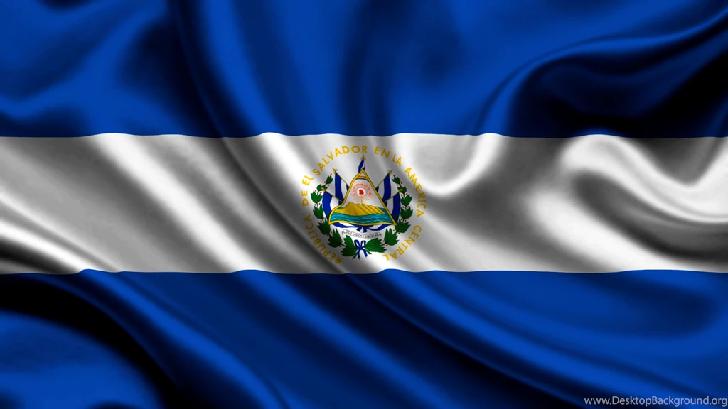 El Salvador Flag   Free Large Images