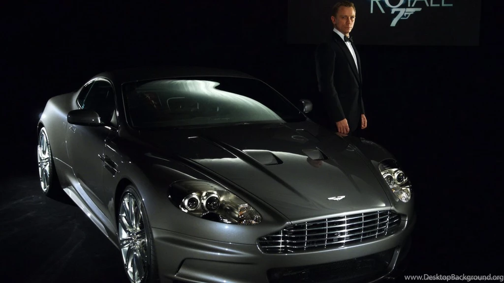 Download 1366x768 Aston Martin DBS Wallpapers