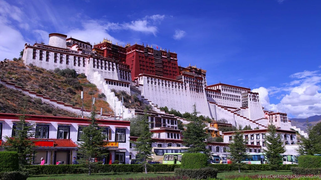 Potala Palace In Tibet Pictures