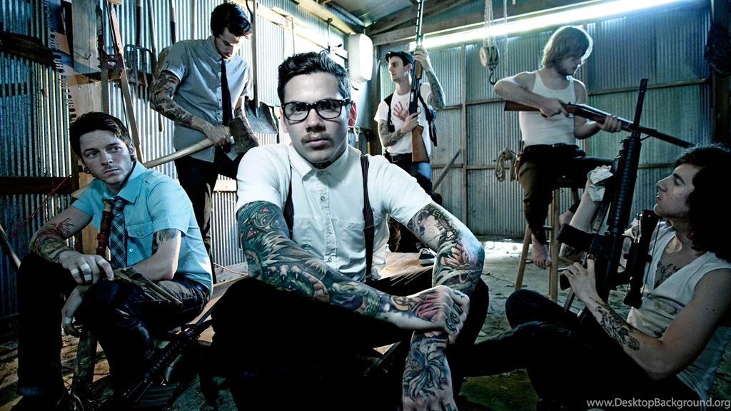 Wallpaper: Glasses, Guns, Ties, Tattoo, The Devil Wears Prada, Men ...