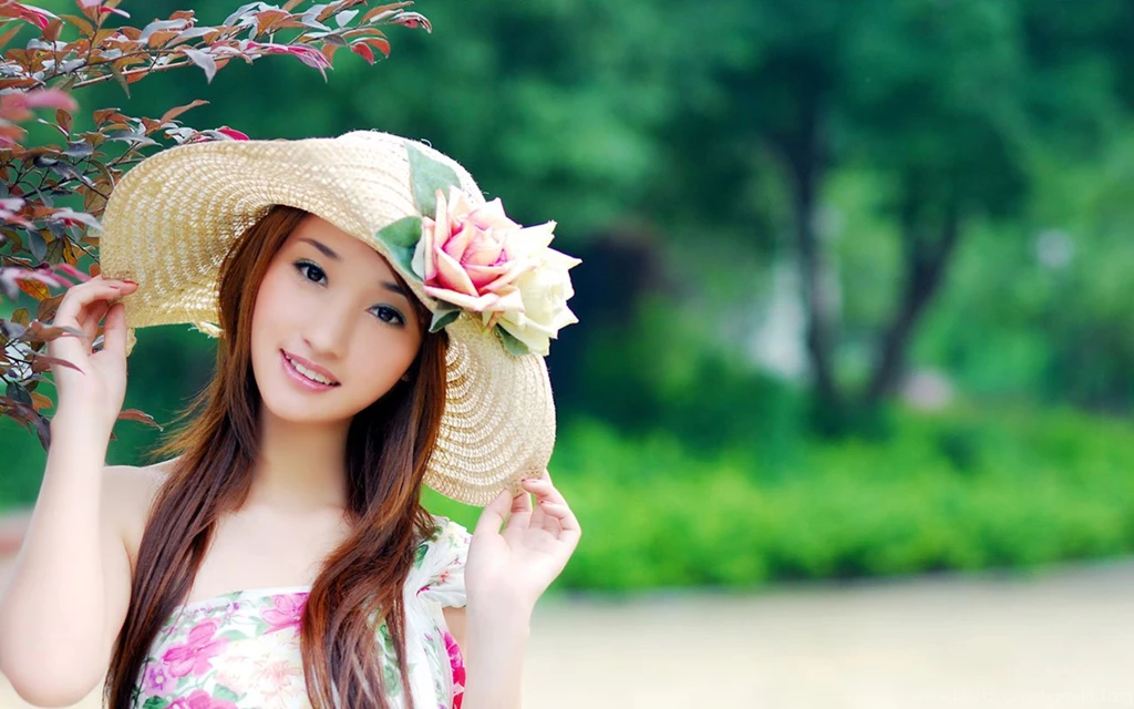 Chinese Girls Wallpapers HD Pictures