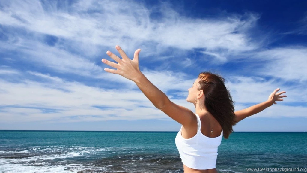 Girl On The Beach Wallpapers