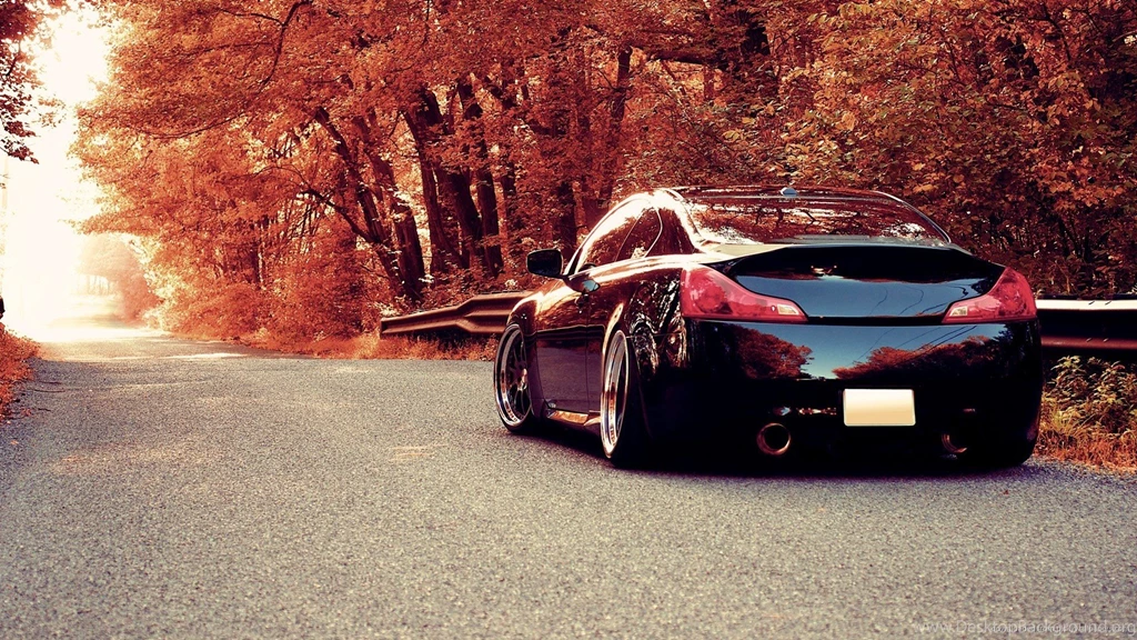Autumn Drive Wallpapers For iPhone 4