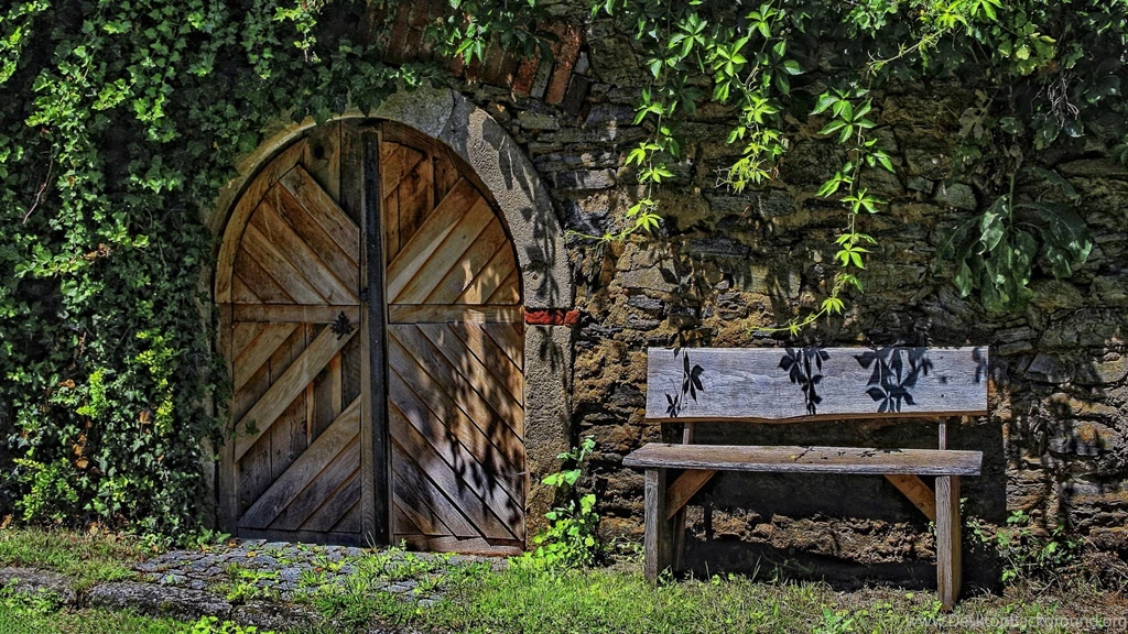 1920x1080 Old Bench Door Wallpapers