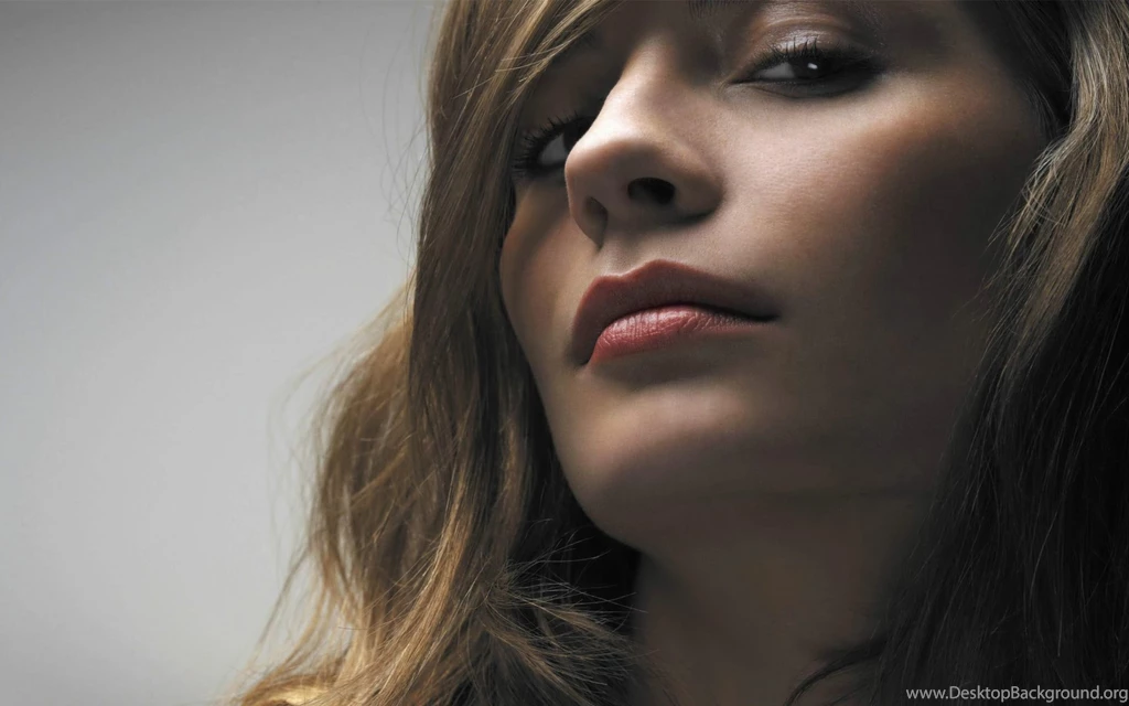 Mischa Barton Wallpapers HD