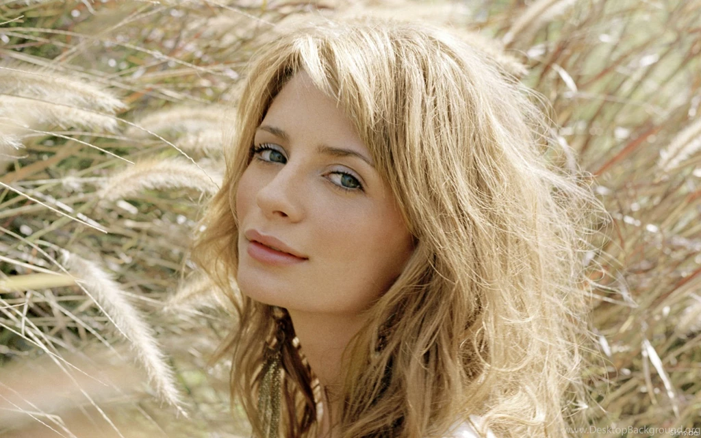 HD Mischa Barton Wallpapers