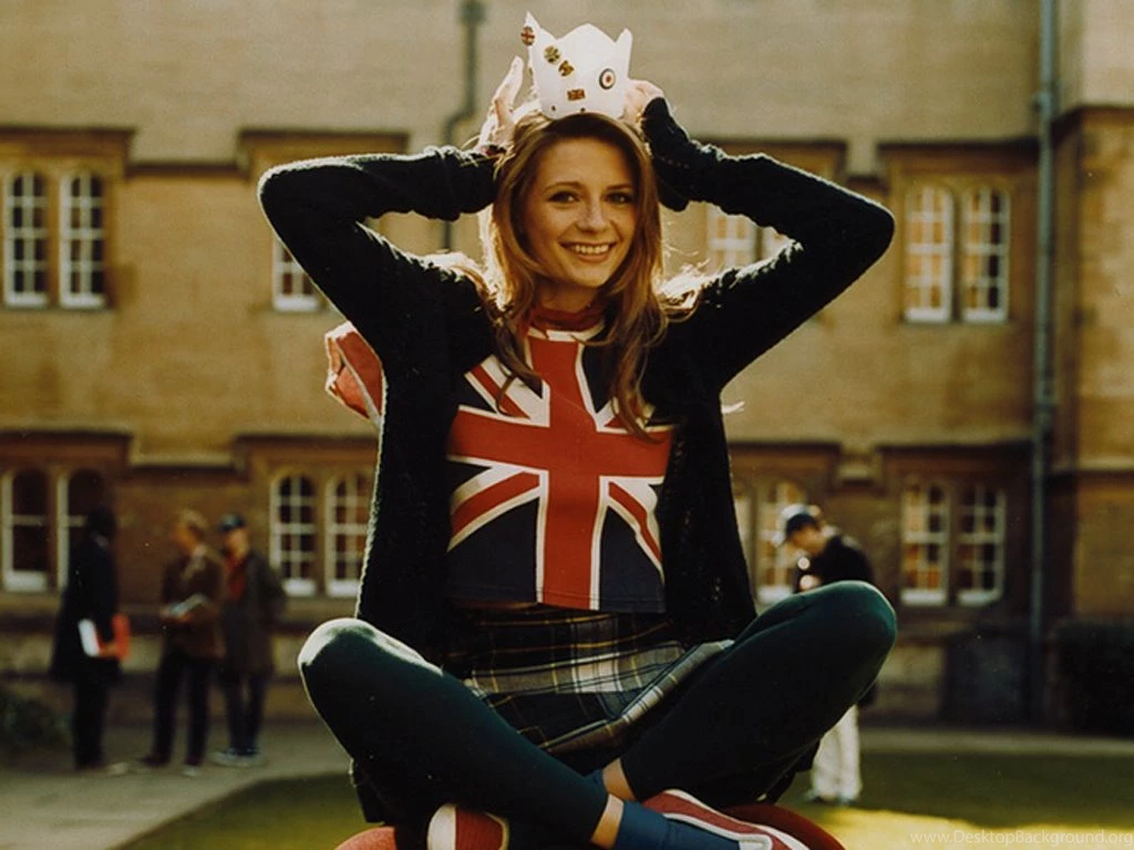 Mischa Barton   Mischa Barton Wallpapers (11307975)   Fanpop